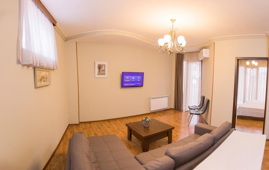 Royal Venezia Hotel Батумі Номер фото